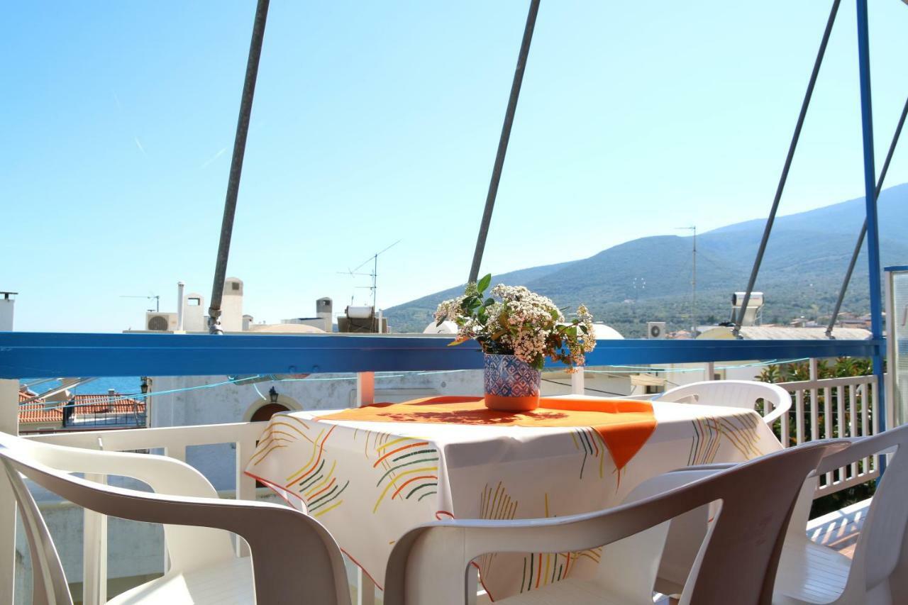 Seaview - Selfcatering Apartment - Helen No 2 Ксиропигадо Екстериор снимка